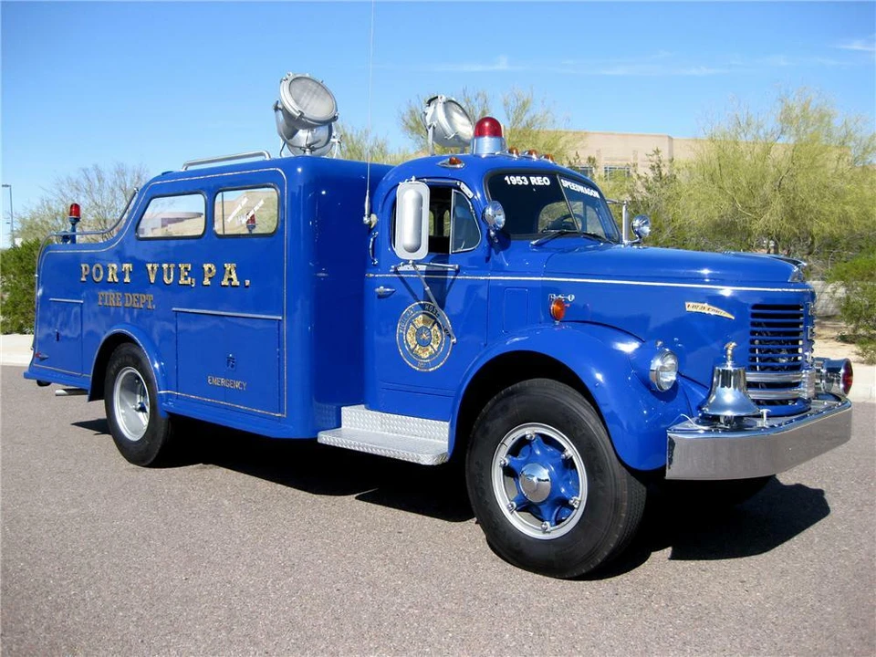 1953 Reo - Image 2 of 5