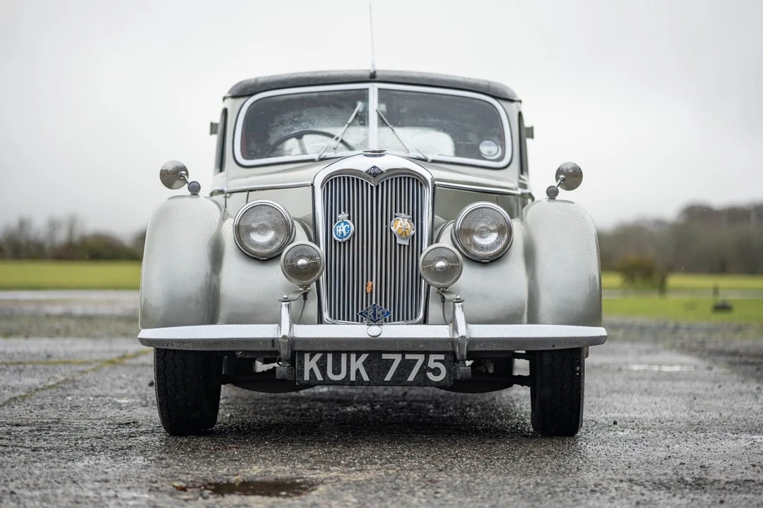 1953 Riley - Image 2 of 30