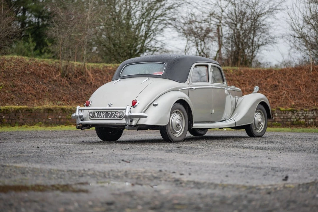 1953 Riley - Image 9 of 30