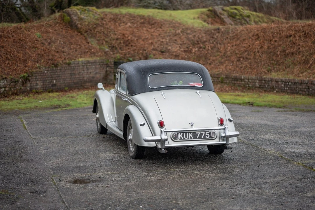 1953 Riley - Image 11 of 30