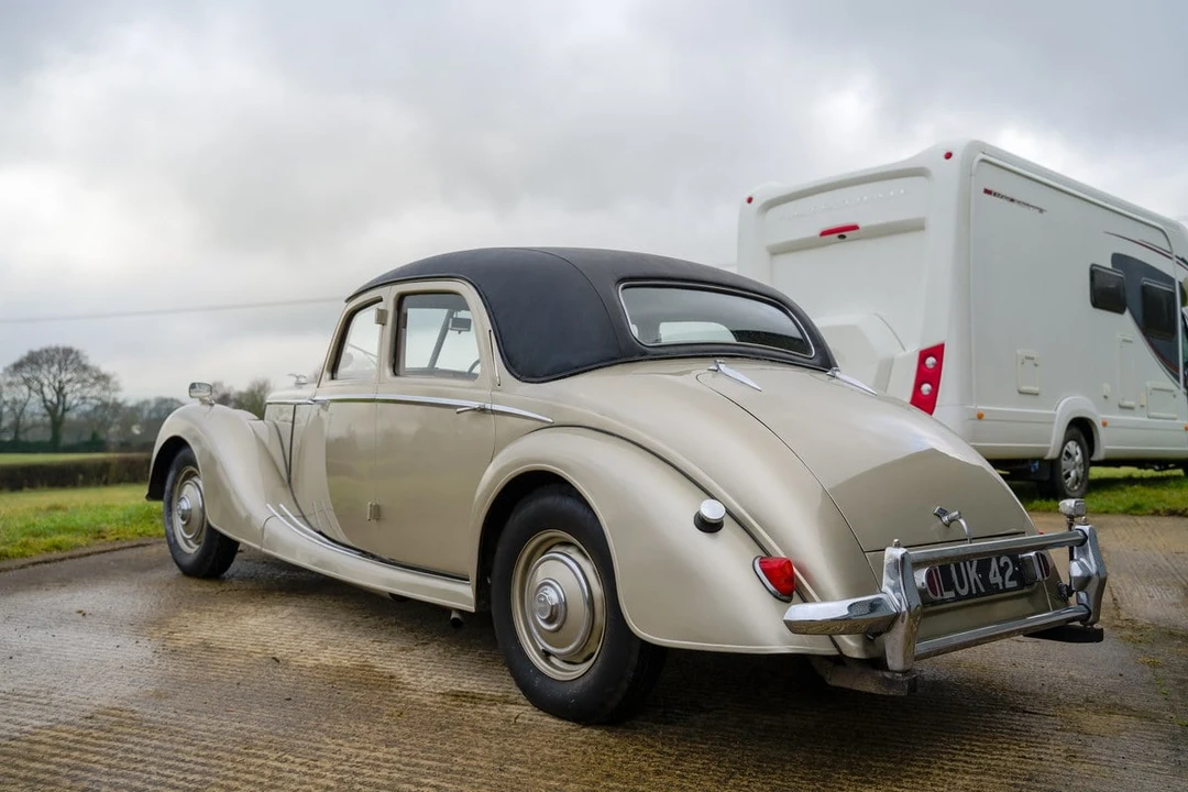 1953 Riley - Image 8 of 30