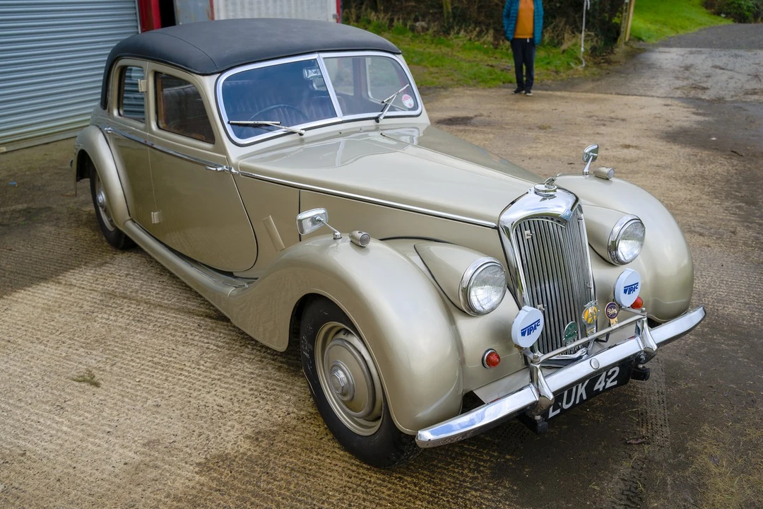 1953 Riley - Image 12 of 30