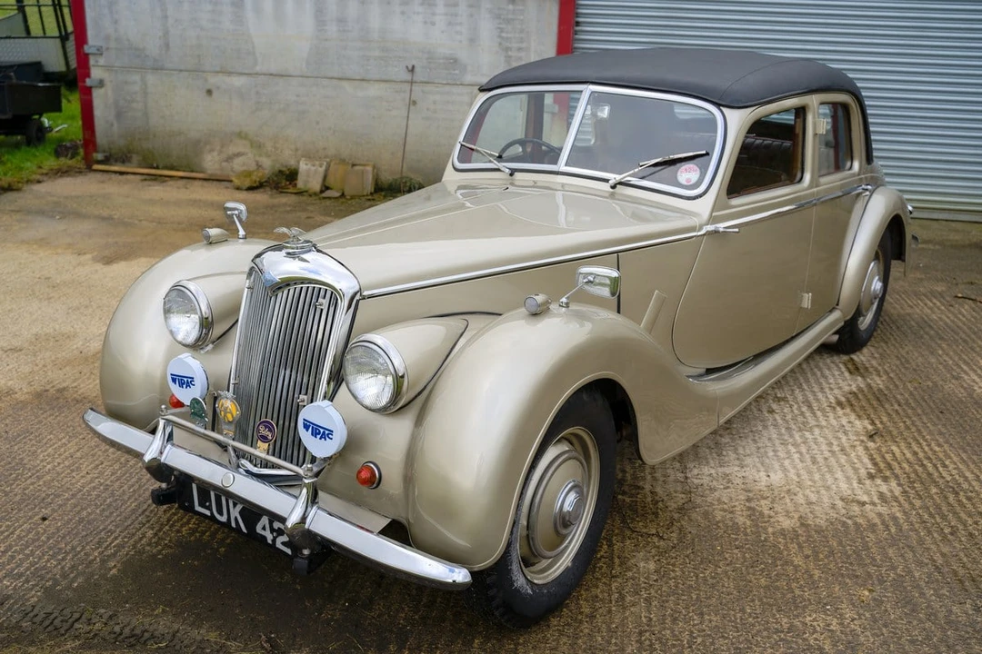 1953 Riley - Image 11 of 30