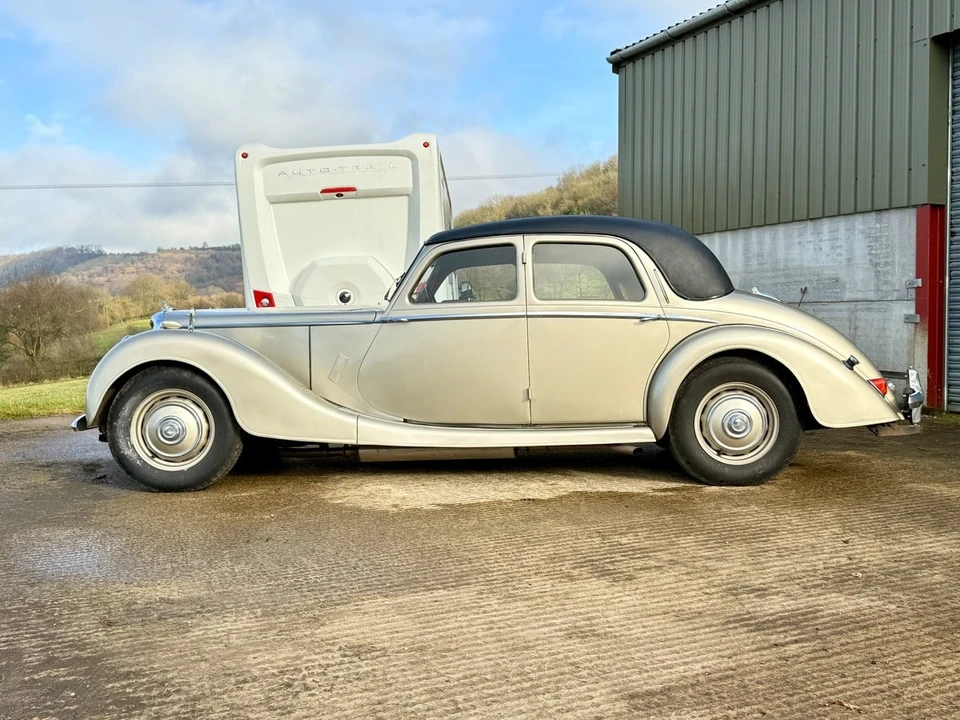 1953 Riley - Image 24 of 30