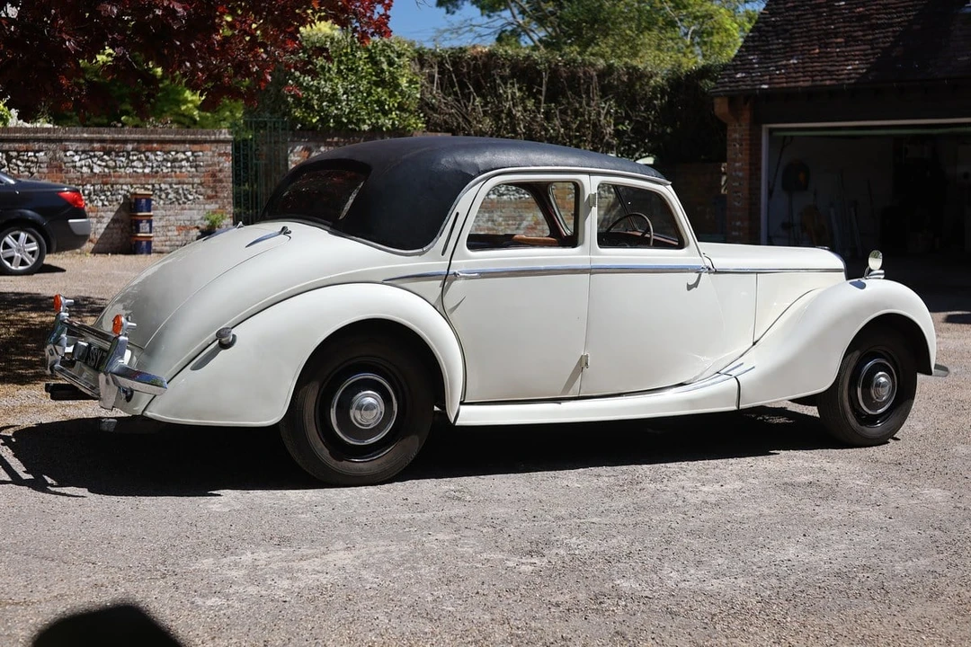 1953 Riley - Image 3 of 30