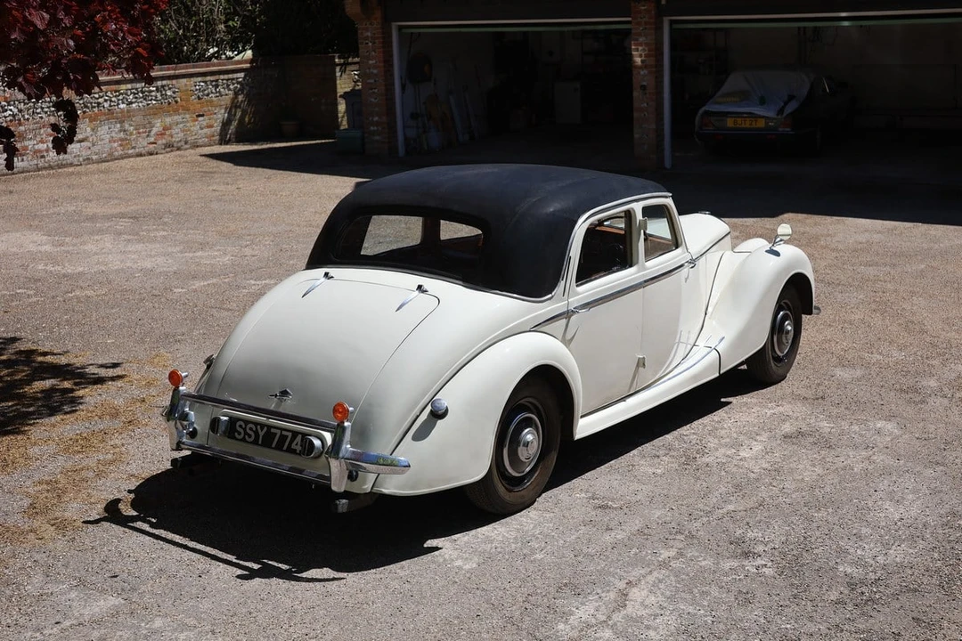1953 Riley - Image 5 of 30