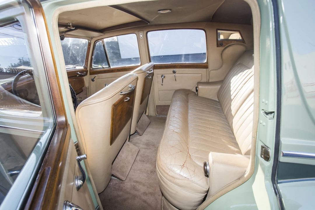 1953 Rolls-Royce Silver Dawn - Image 12 of 31