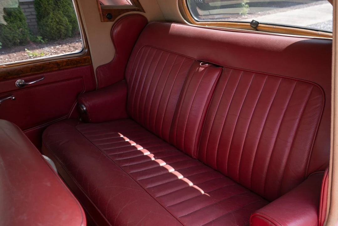1953 Rolls-Royce Silver Dawn - Image 13 of 31