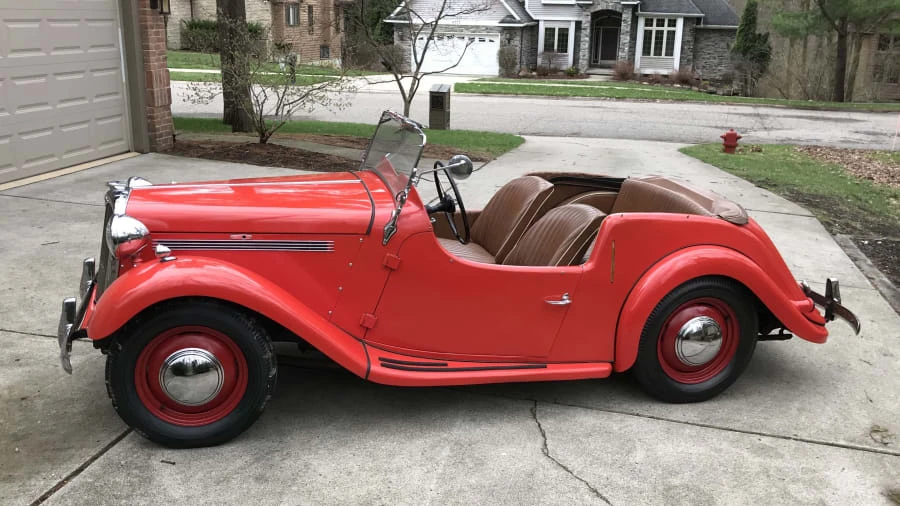 1953 Singer - Image 2 of 17