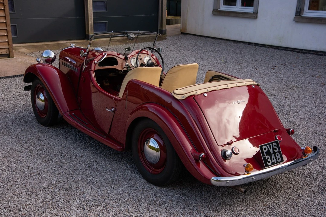 1953 Singer - Image 4 of 30
