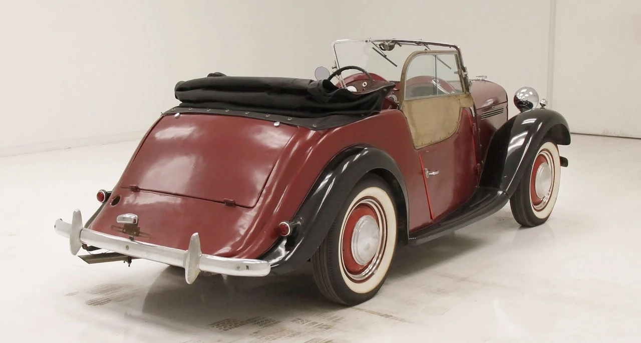 1953 Singer - Image 4 of 21