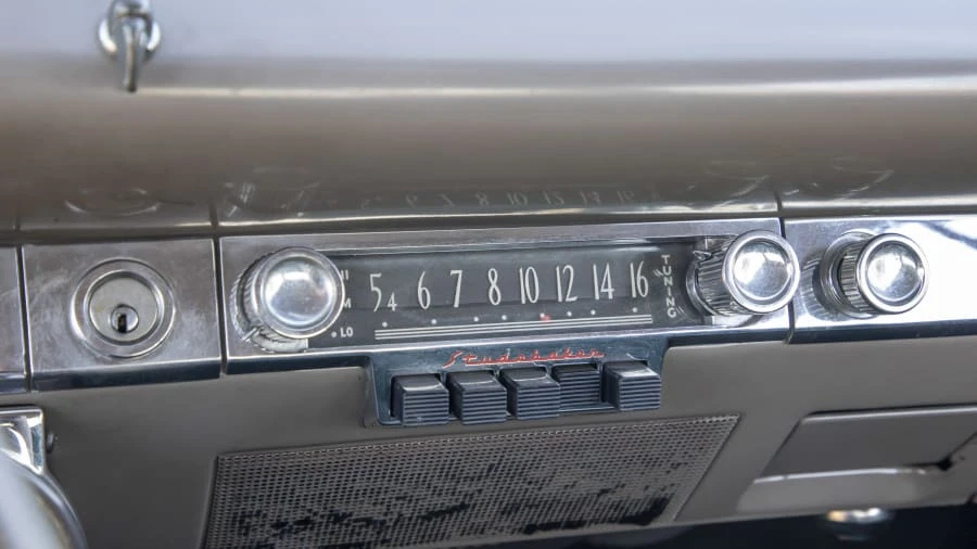 1953 Studebaker Commander - Image 27 of 28
