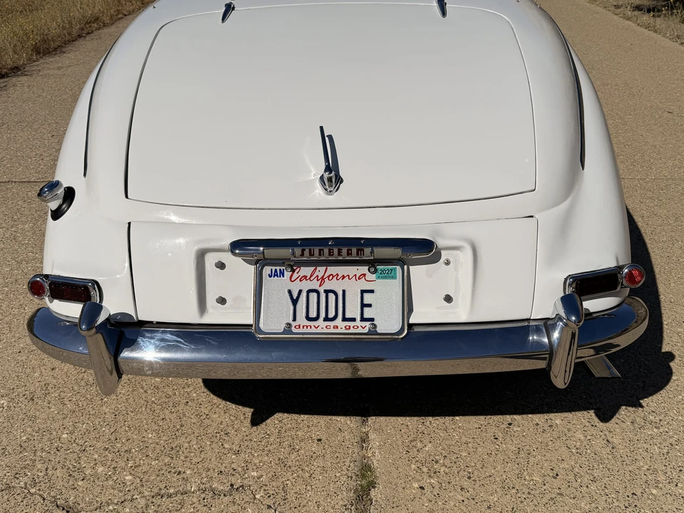 1953 Sunbeam Alpine - Image 12 of 31