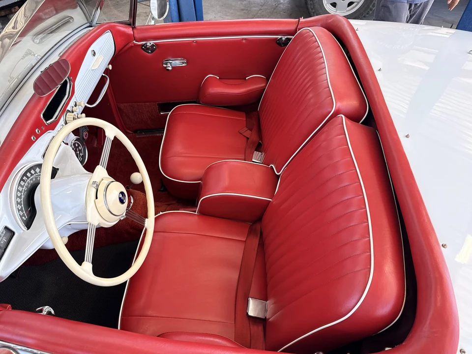 1953 Sunbeam Alpine - Image 31 of 31