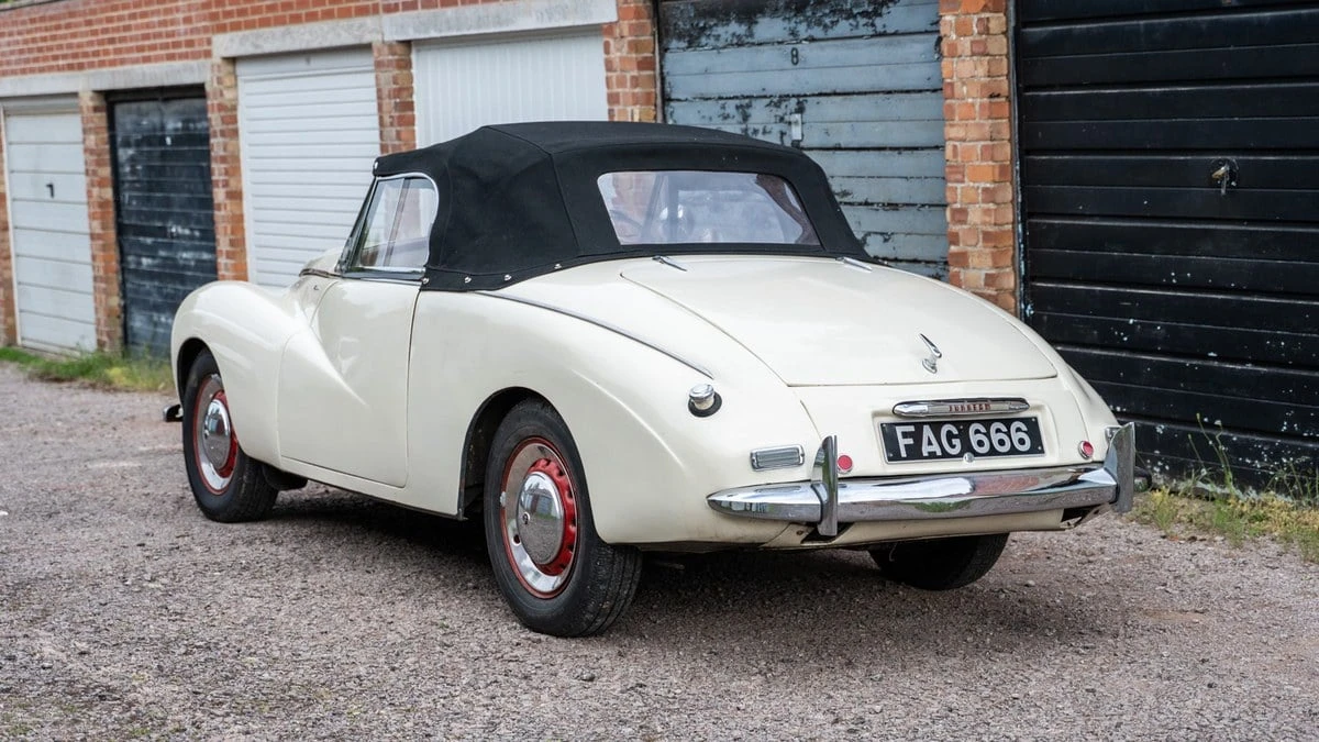 1953 Sunbeam Alpine - Image 13 of 30