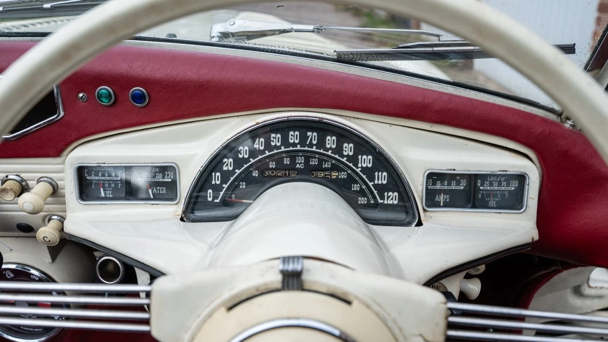 1953 Sunbeam Alpine - Image 24 of 30