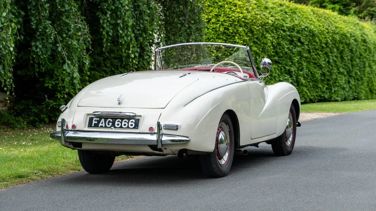 1953 Sunbeam Alpine - Image 8 of 30