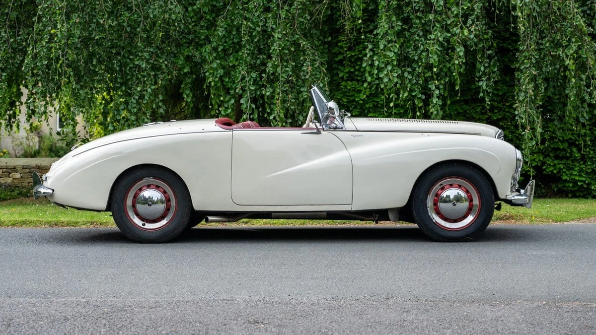 1953 Sunbeam Alpine - Image 9 of 30