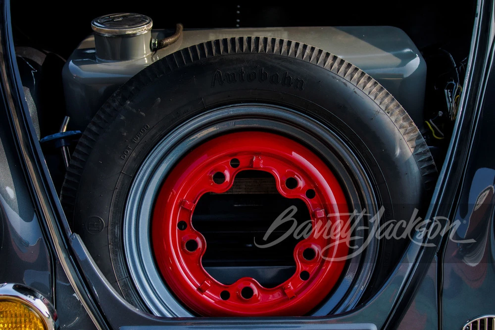 1953 Volkswagen Beetle - Image 18 of 31