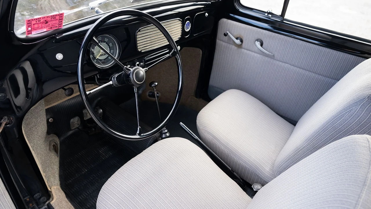 1953 Volkswagen Beetle (Split Window) - Image 26 of 31