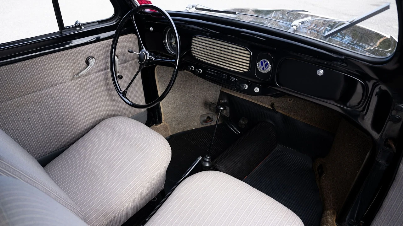 1953 Volkswagen Beetle (Split Window) - Image 16 of 31