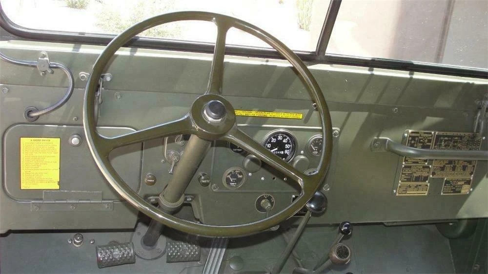 1953 Willys M38 & M38A1 - Image 2 of 4