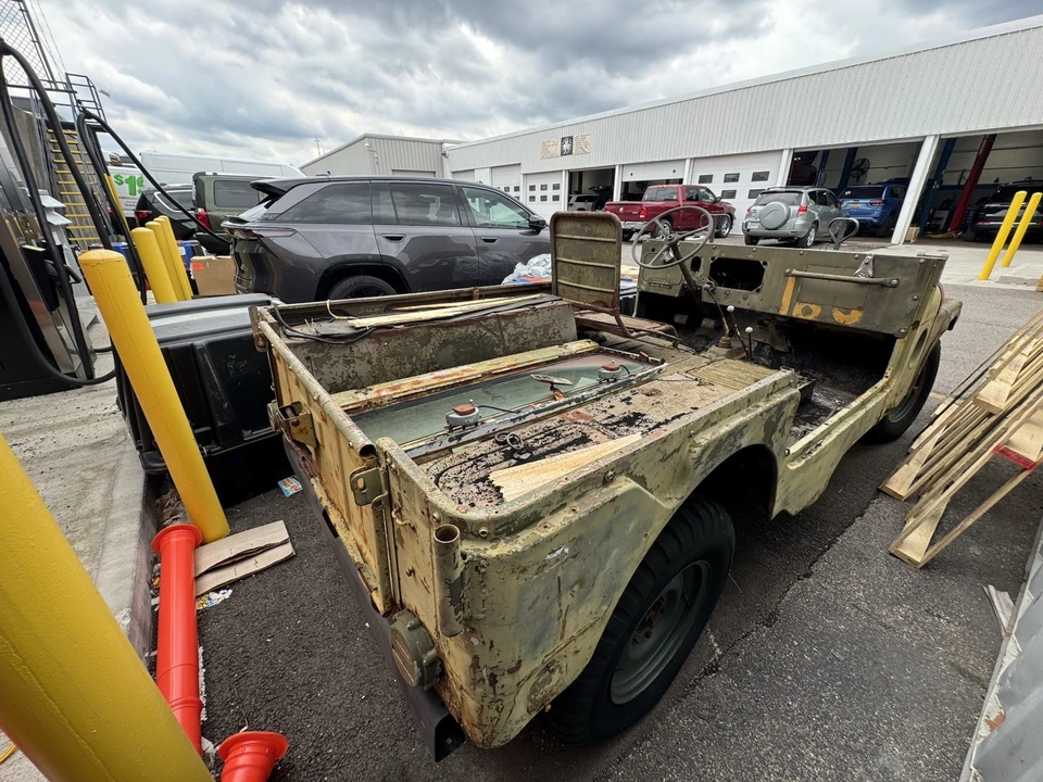 1955 Willys M38 & M38A1 - Image 11 of 12