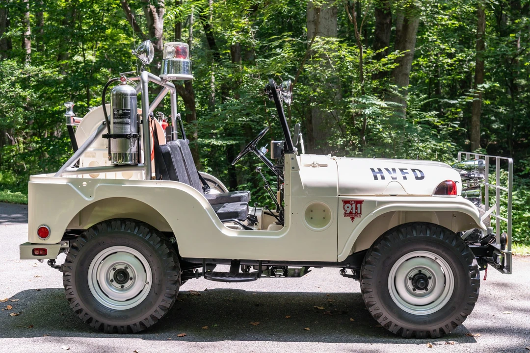 1953 Willys M38 & M38A1 - Image 8 of 31