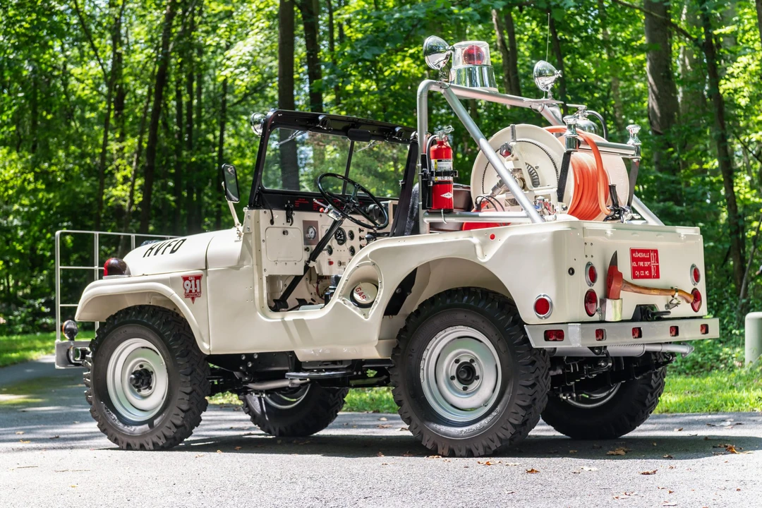 1953 Willys M38 & M38A1 - Image 4 of 31