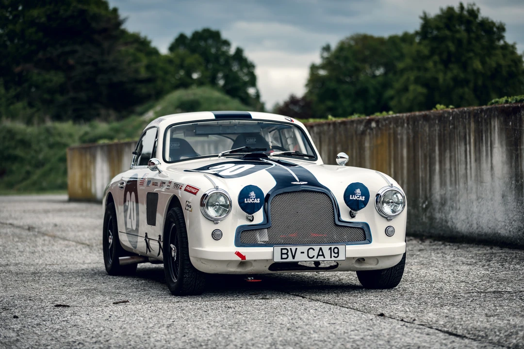1954 Aston Martin DB1 & DB2 & DB2/4 & DB Mark III - Image 6 of 27