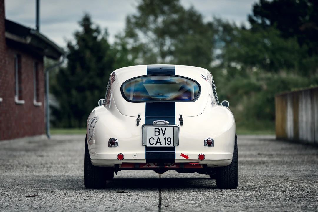 1954 Aston Martin DB1 & DB2 & DB2/4 & DB Mark III - Image 9 of 27