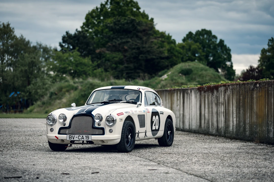 1954 Aston Martin DB1 & DB2 & DB2/4 & DB Mark III - Image 20 of 27