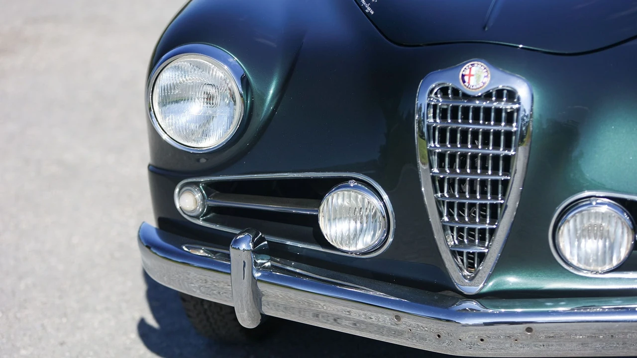 1954 Alfa Romeo 1900 - Image 18 of 31