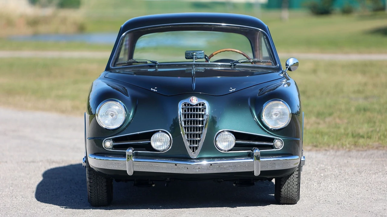 1954 Alfa Romeo 1900 - Image 17 of 31