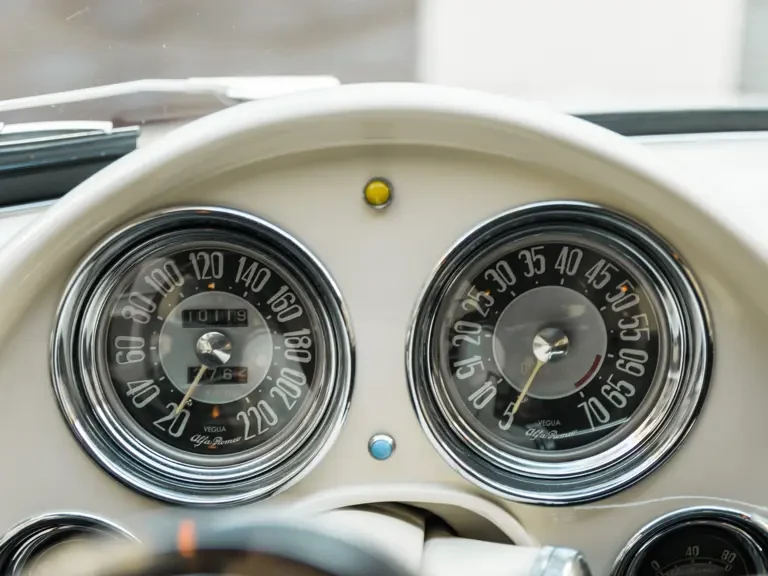 1954 Alfa Romeo 1900 - Image 17 of 31