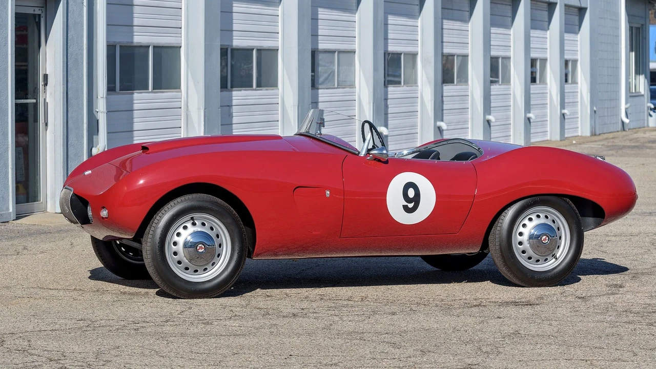 1954 Arnolt - Image 14 of 31