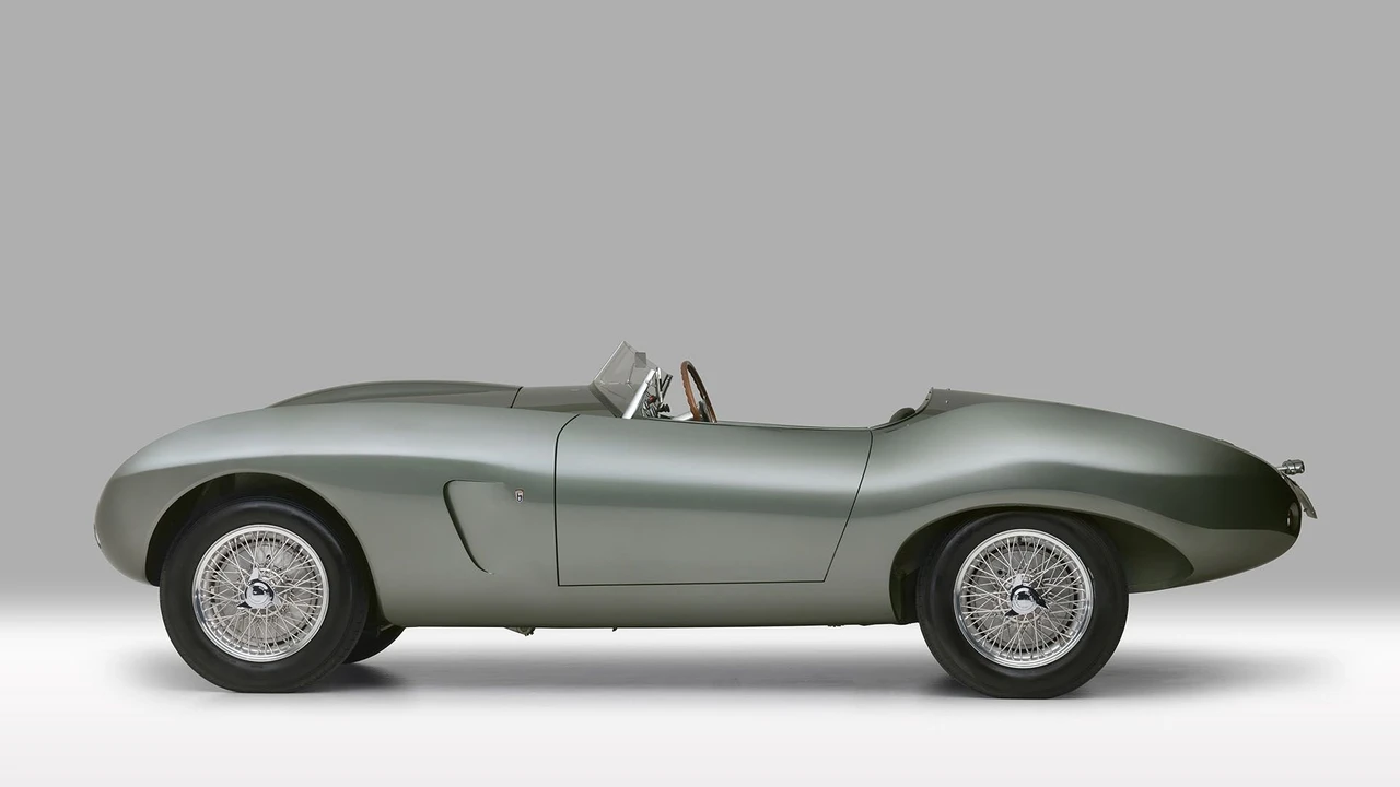 1954 Arnolt - Image 8 of 31