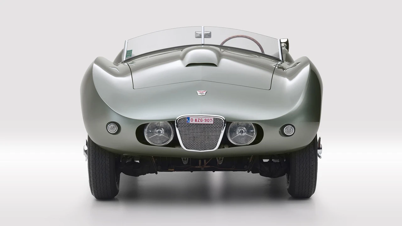 1954 Arnolt - Image 6 of 31