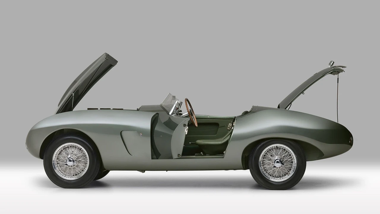 1954 Arnolt - Image 11 of 31