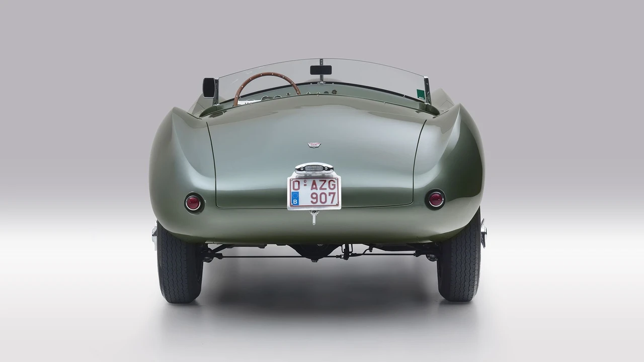 1954 Arnolt - Image 4 of 31