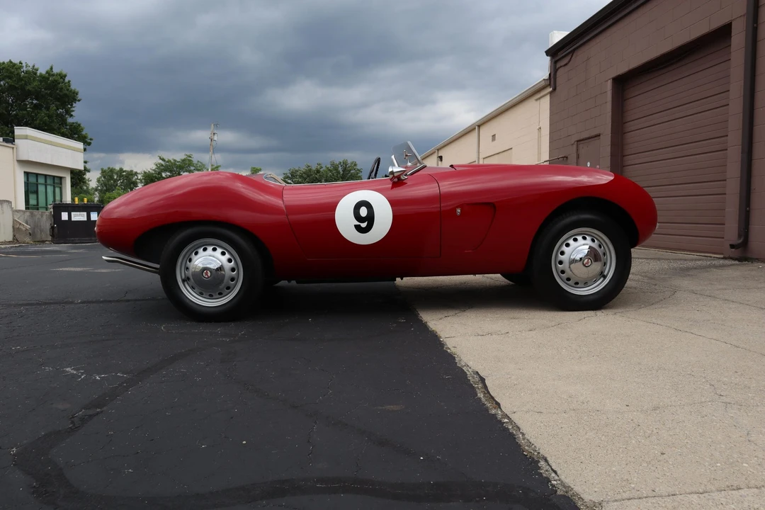 1954 Arnolt - Image 11 of 31