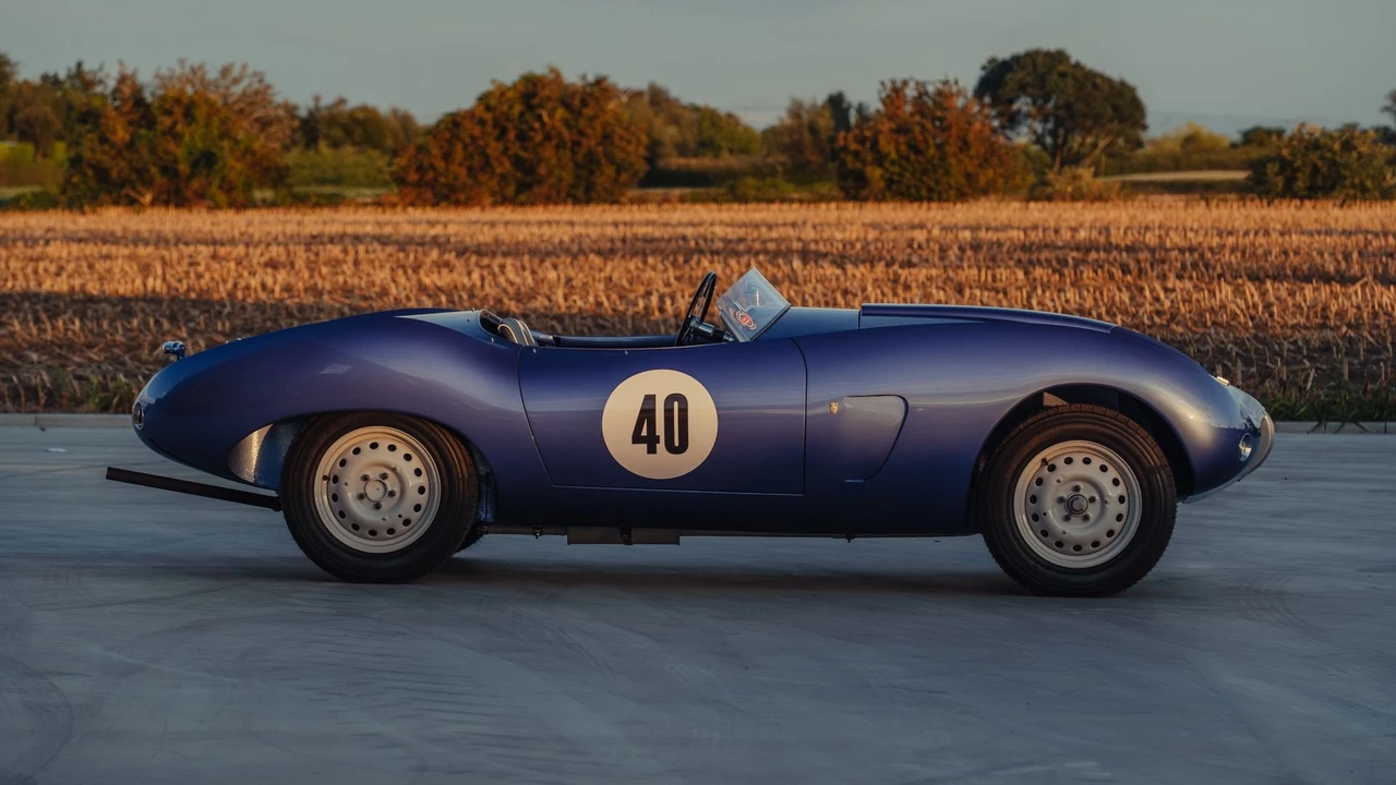 1954 Arnolt - Image 18 of 31