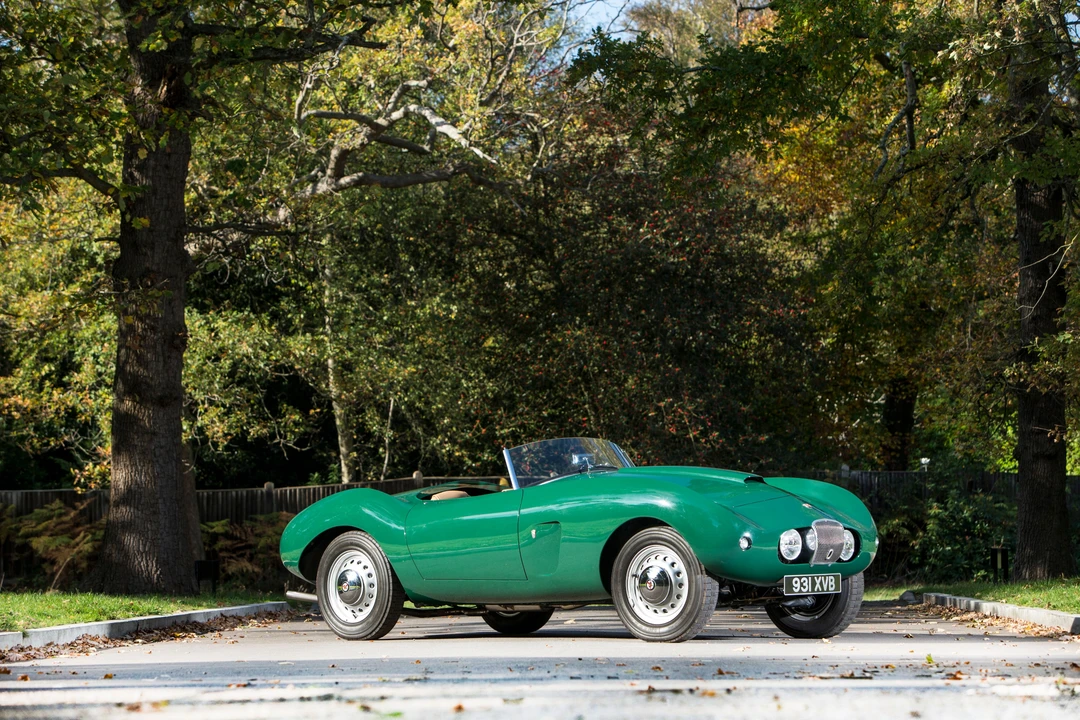 1954 Arnolt - Image 5 of 31