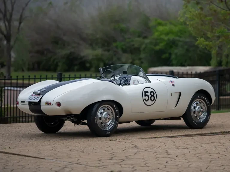 1954 Arnolt - Image 3 of 31