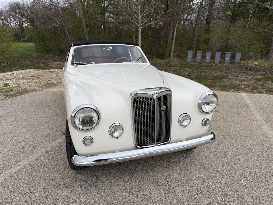 1954 Arnolt - Image 16 of 31