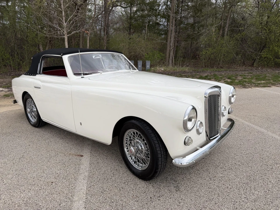 1954 Arnolt - Image 18 of 31