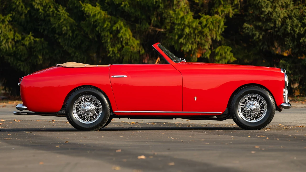 1954 Arnolt - Image 2 of 31
