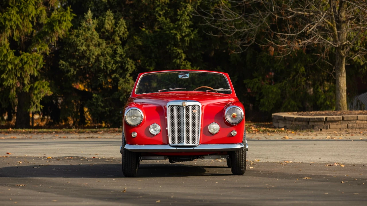 1954 Arnolt - Image 28 of 31
