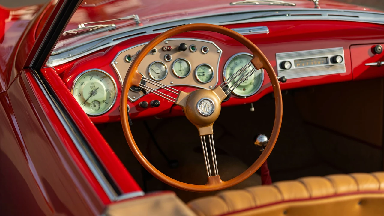 1954 Arnolt - Image 9 of 31