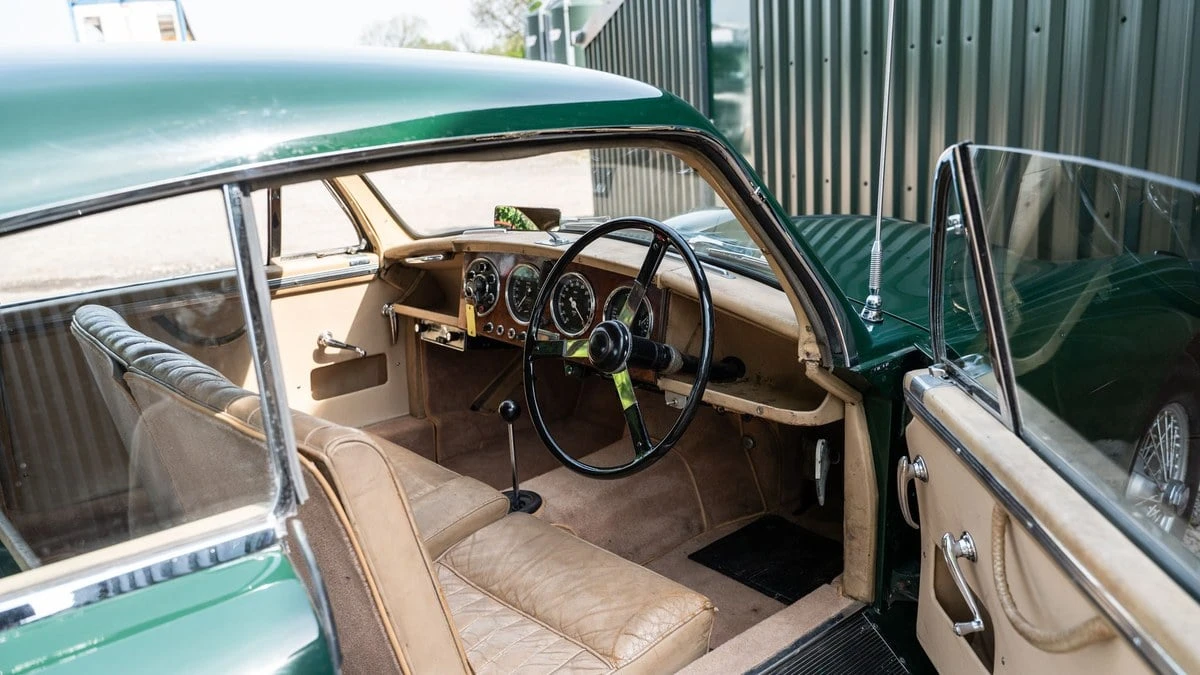 1954 Aston Martin DB1 & DB2 & DB2/4 & DB Mark III - Image 21 of 30